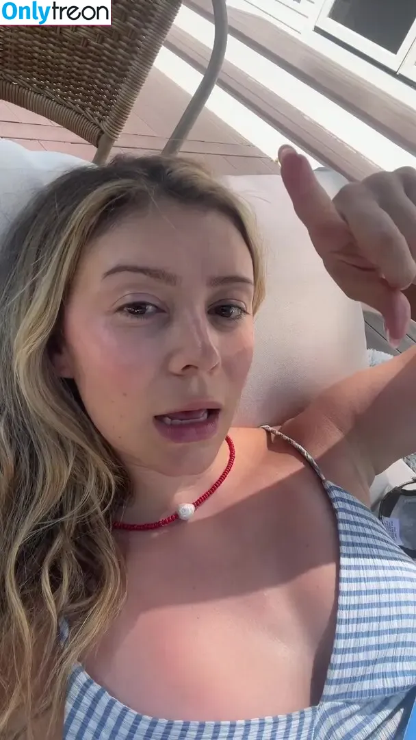 Genevieve Hannelius nude photo #0408 (ghannelius)