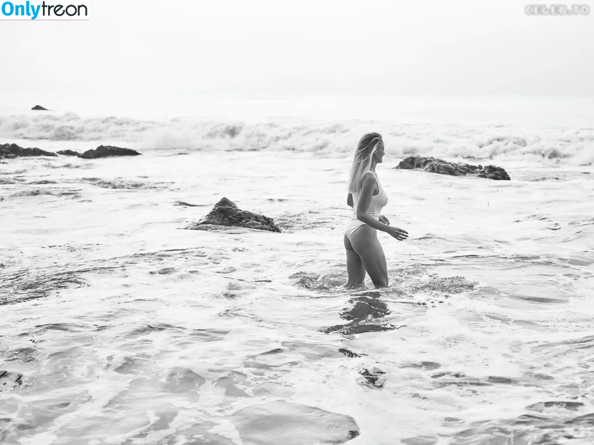 Genevieve Morton nude photo #0663 (genevievemorton)