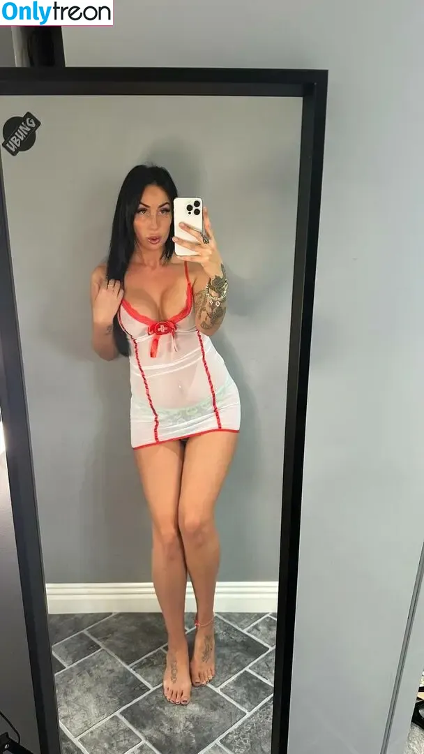 Geordie Hattie nude photo #0011 (Geordiegoddesshattiee / Geordiehattieexo)