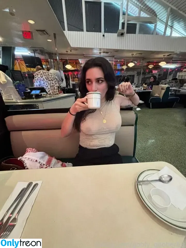 Georgia Maq nude photo #0011 (Camp Cope / goldsoundz_)