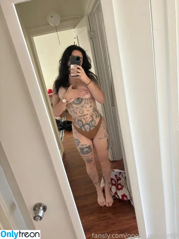 Georgia Maq nude photo #0015 (Camp Cope / goldsoundz_)