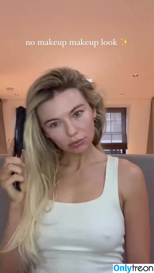 Georgia Toffolo nude photo #0073 (Toff / georgiatoffolo)