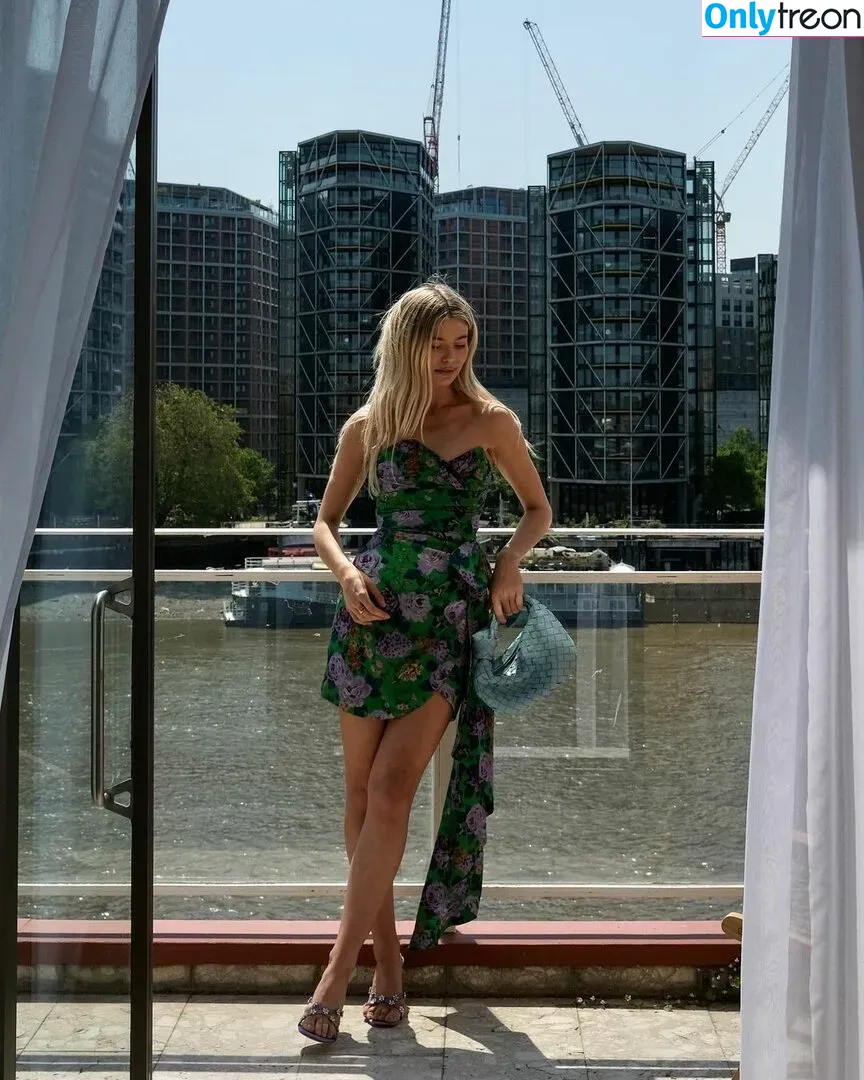 Georgia Toffolo nude photo #0226 (Toff / georgiatoffolo)