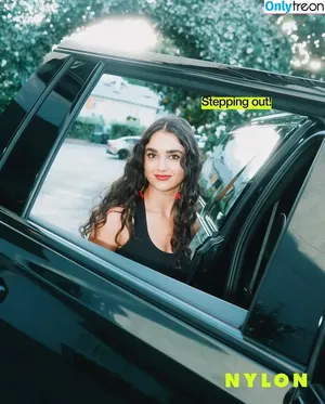 Geraldine Viswanathan / yoyogeraldine nude photo #0181