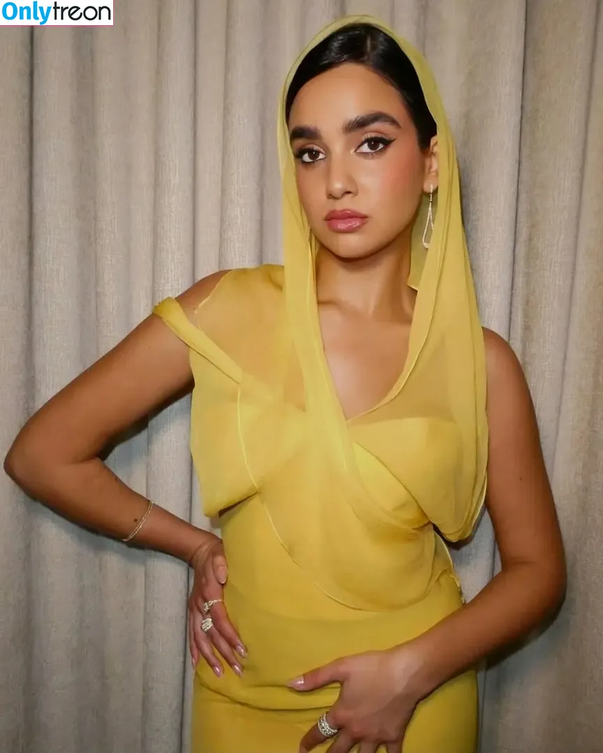Geraldine Viswanathan nude photo #0128 (yoyogeraldine)