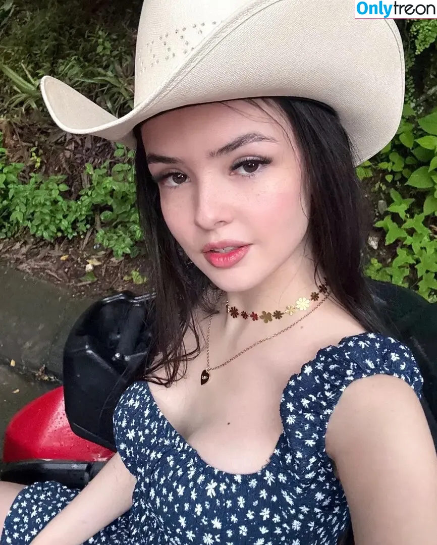 Germaine Colmenares nude photo #0020 (Germaine Colmenares)