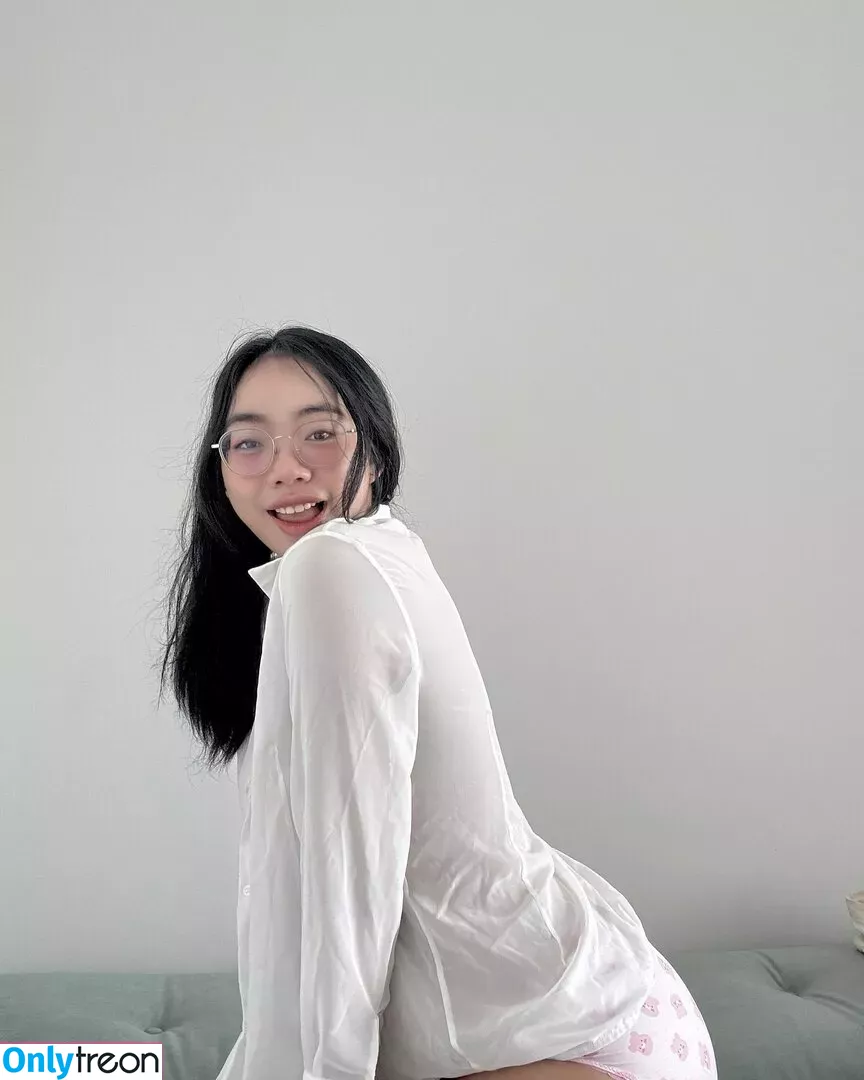 GGoldenbee nude photo #0072 (Dayone_ps / goldenbeelive)
