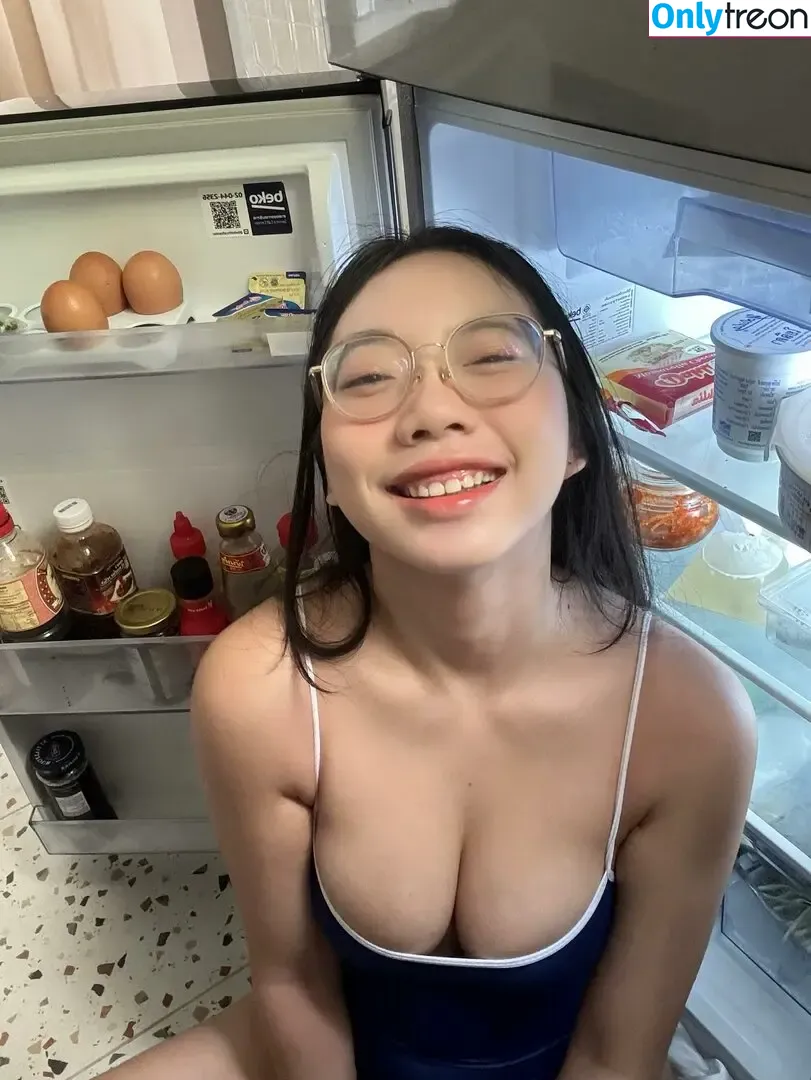 GGoldenbee nude photo #0082 (Dayone_ps / goldenbeelive)