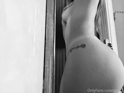 ggrrcc / elgordoylaflaca54 nude photo #0059