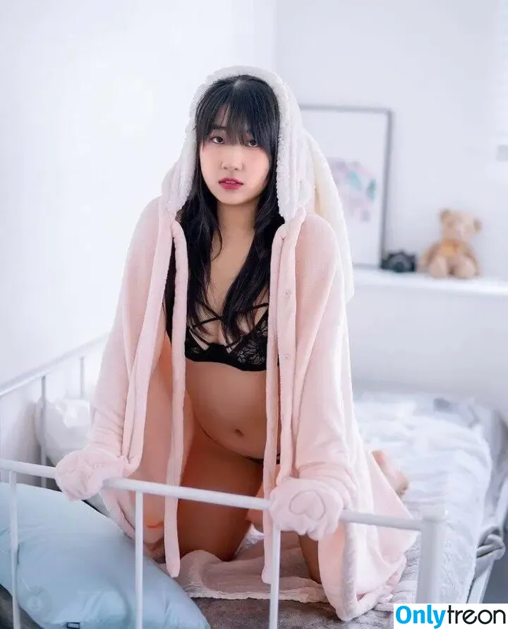 Ggubbu nude photo #0524 (ggu.bbu)