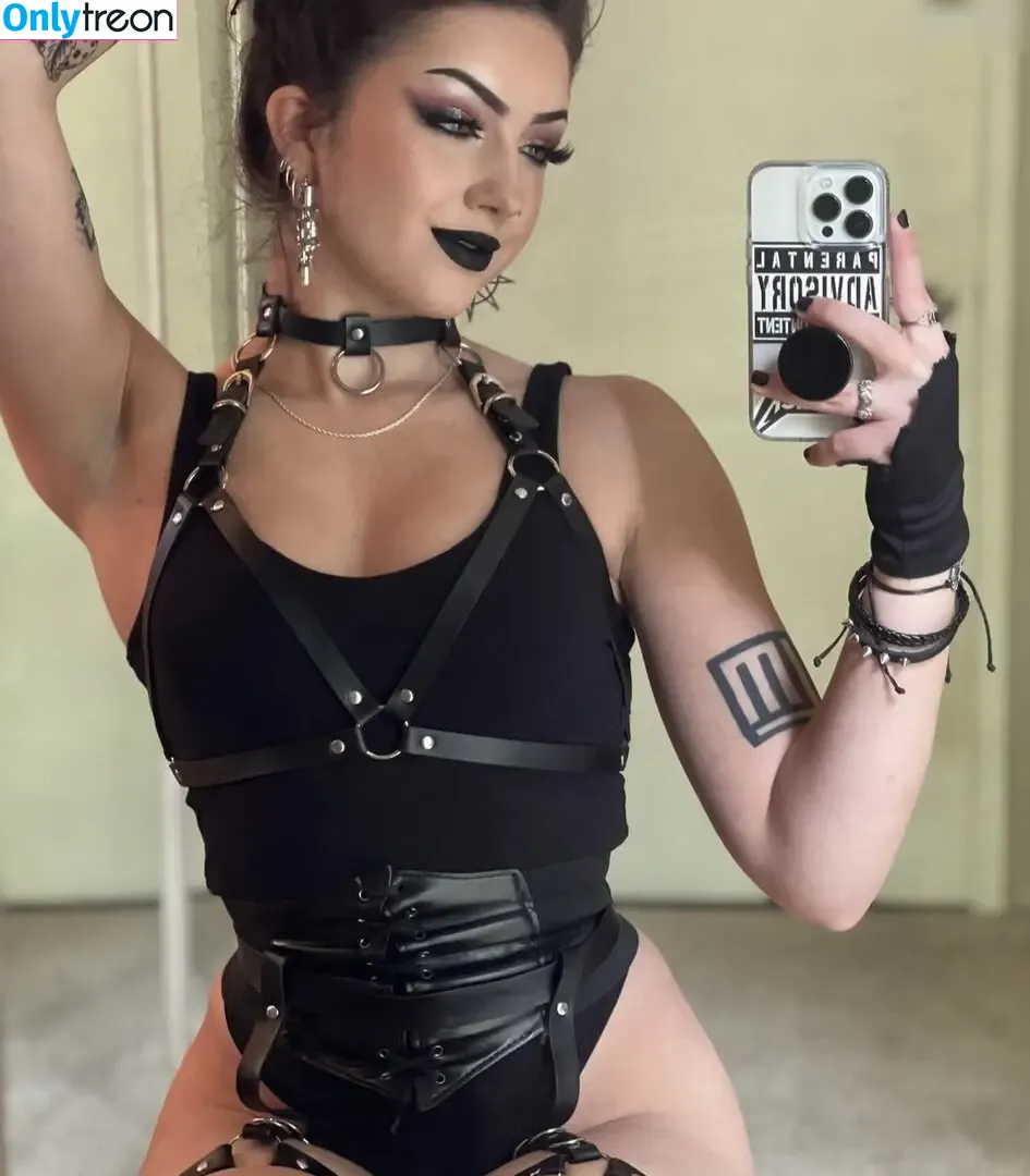 ghostwifeey nude photo #0072 (ghostwifeey)