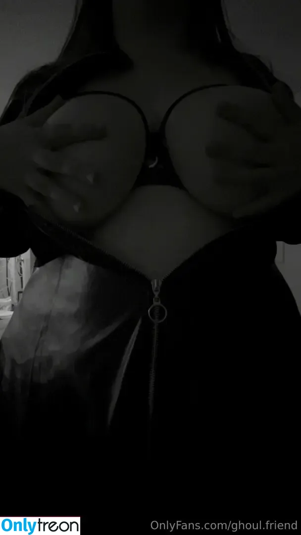 ghoul.friend nude photo #0010 (ghoulfriendspodcast)