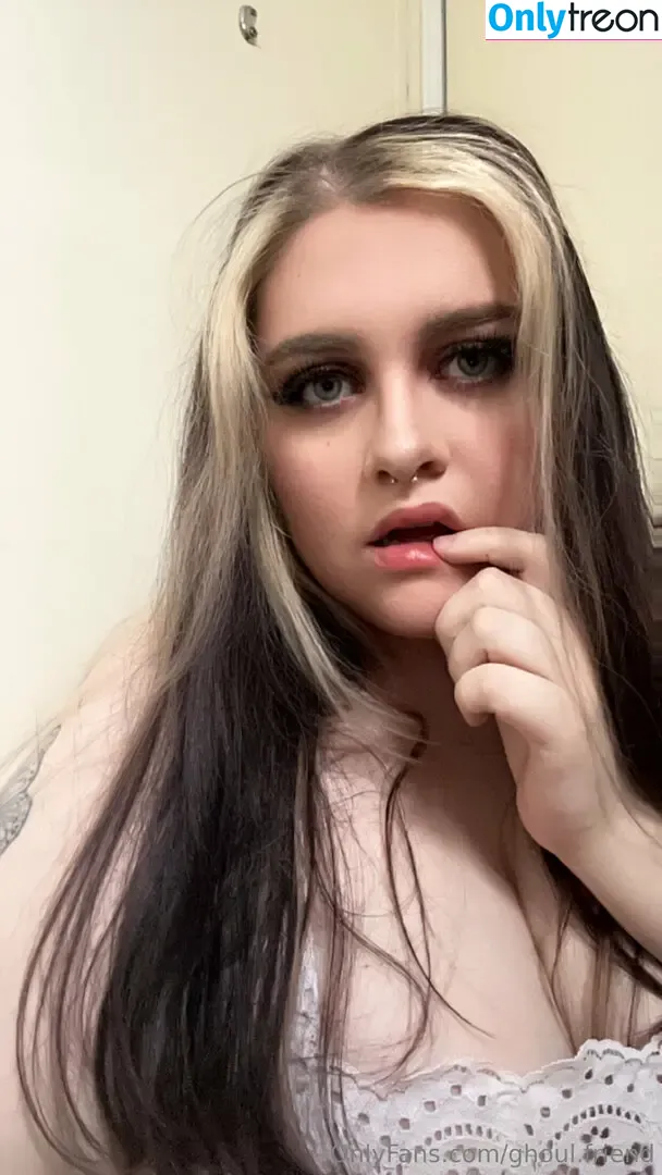 ghoul.friend nude photo #0017 (ghoulfriendspodcast)