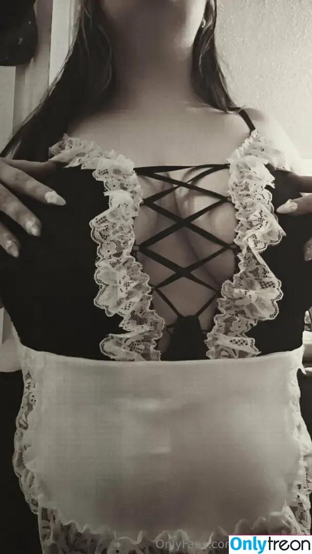 ghoul.friend nude photo #0020 (ghoulfriendspodcast)