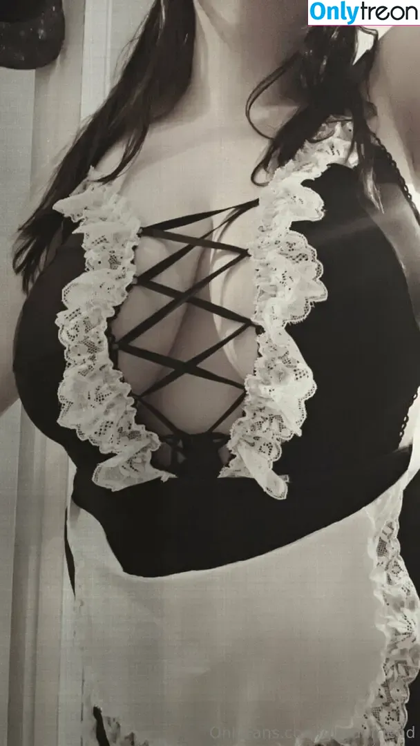 ghoul.friend nude photo #0021 (ghoulfriendspodcast)
