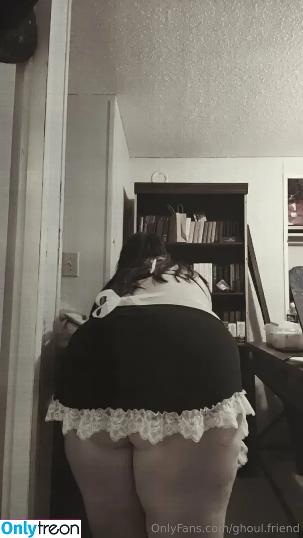ghoul.friend nude photo #0022 (ghoulfriendspodcast)