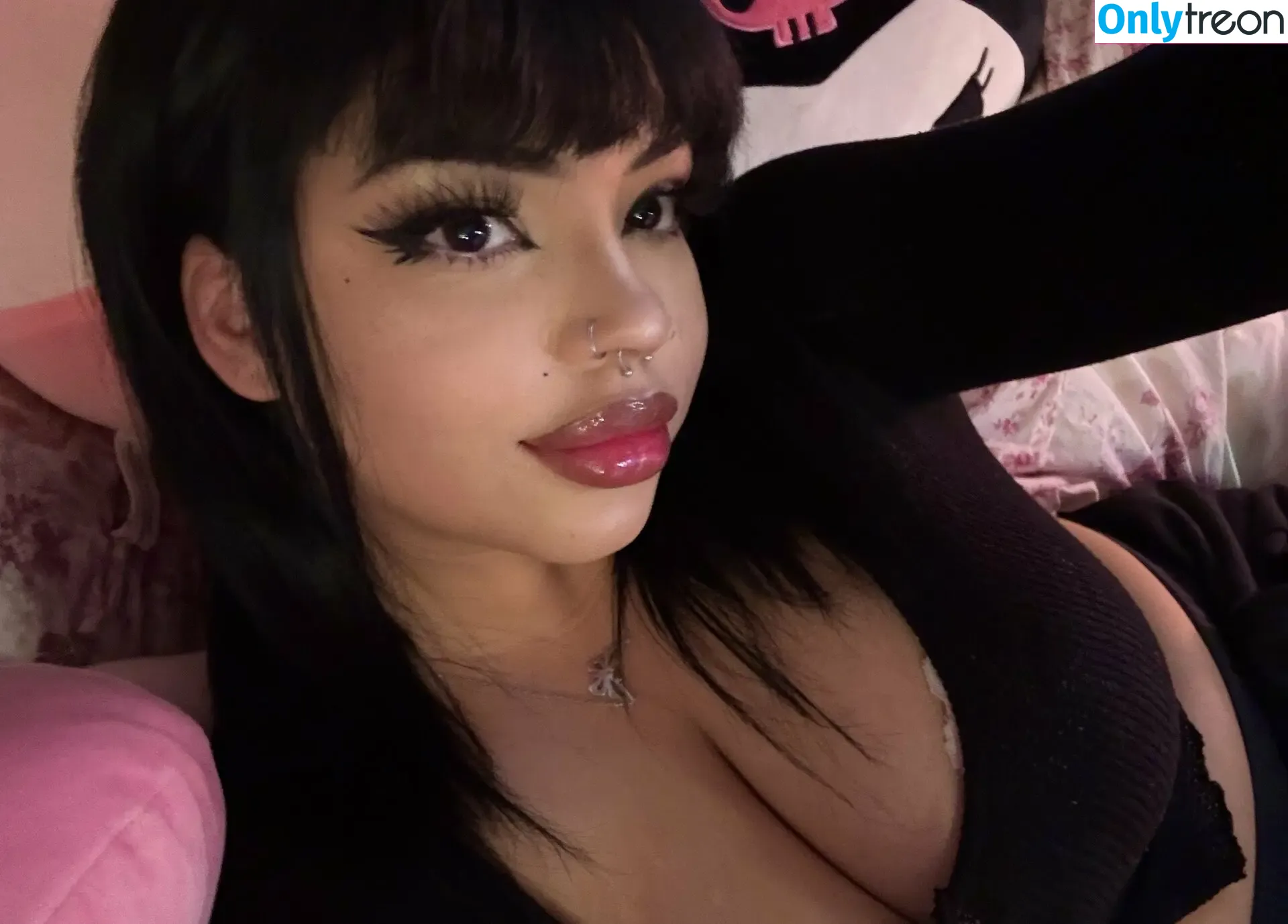 Ghstprincss nude photo #0001 (Ghsthoerror)