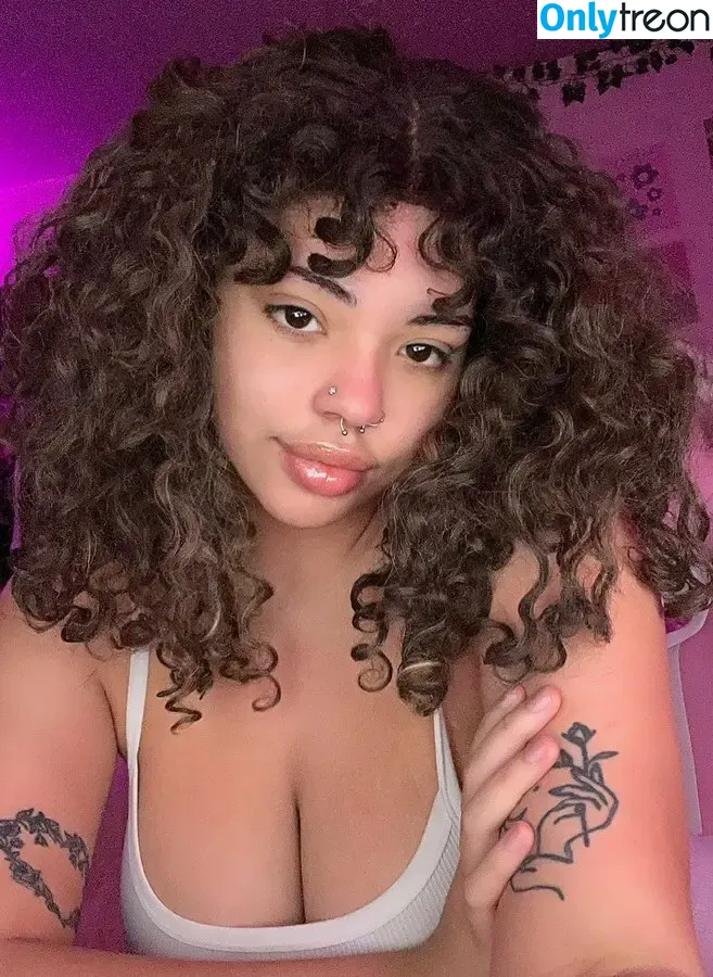 Ghstprincss nude photo #0009 (Ghsthoerror)