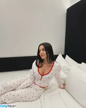 Giada Coletti / _giadacoletti_ / magicporn nude photo #0015