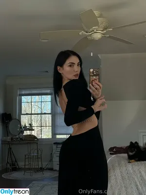 giaisabella / gia.isabellag nude photo #0011
