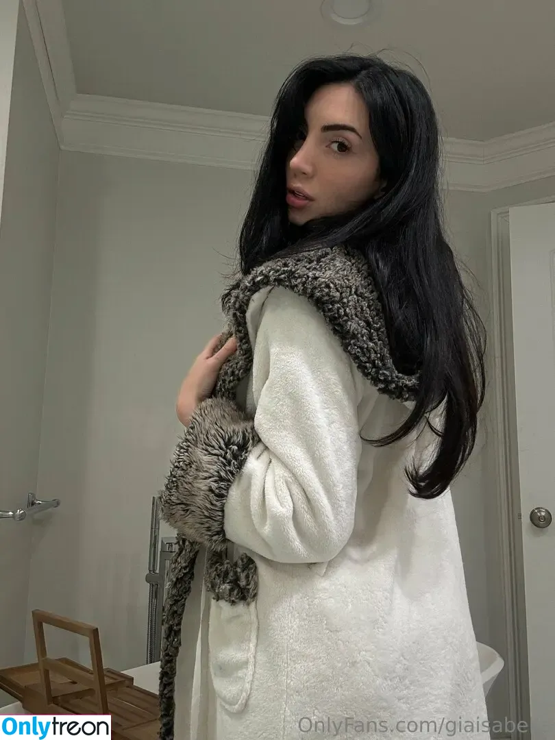 giaisabella nude photo #0060 (gia.isabellag)