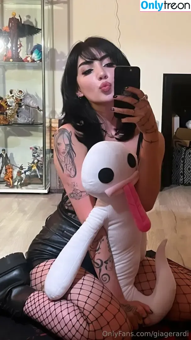 giaisabella nude photo #0110 (gia.isabellag)