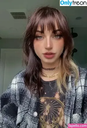 Gibi Asmr / GibiOfficial nude photo #1021