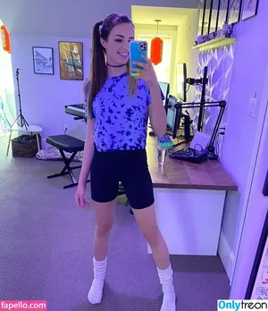 Gibi Asmr / GibiOfficial nude photo #1044