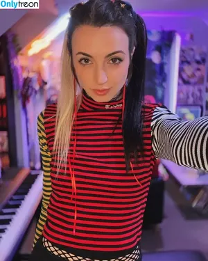 Gibi Asmr / GibiOfficial nude photo #1098