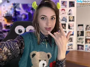Gibi Asmr / GibiOfficial nude photo #1144