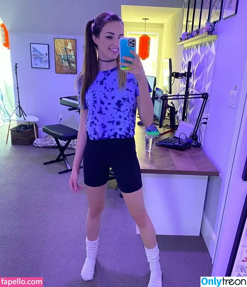 Gibi Asmr nude photo #1044 (GibiOfficial)