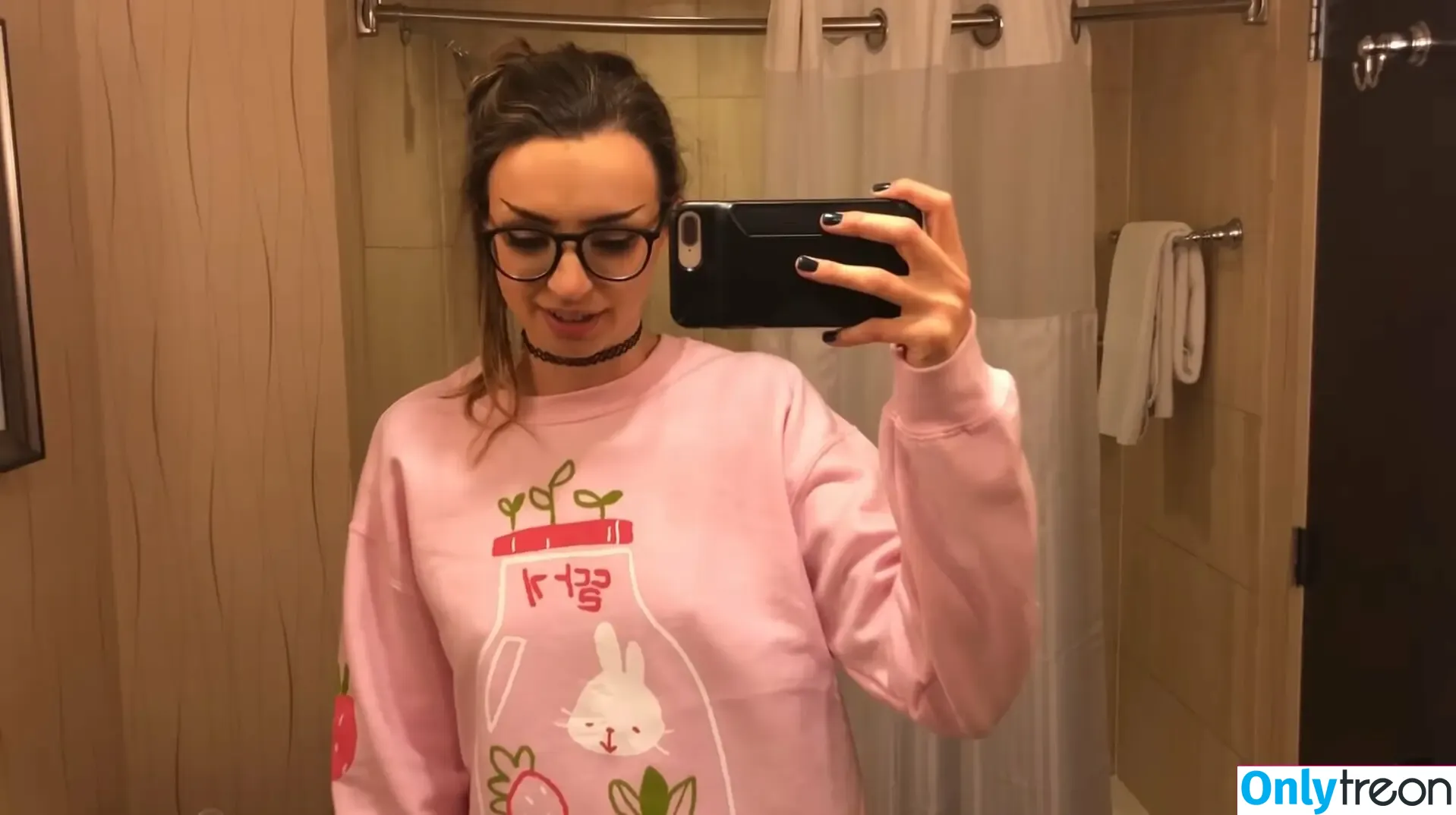 Gibi Asmr nude photo #1082 (GibiOfficial)