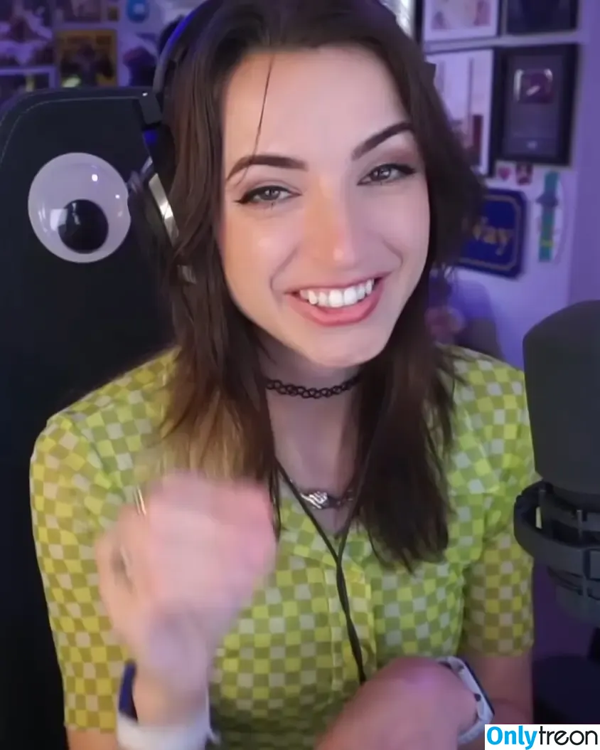 Gibi Asmr nude photo #1107 (GibiOfficial)