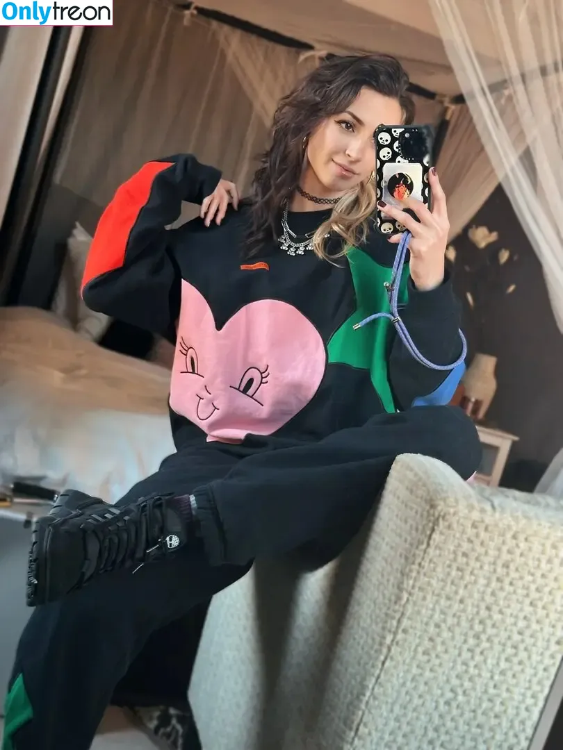 Gibi Asmr nude photo #1138 (GibiOfficial)