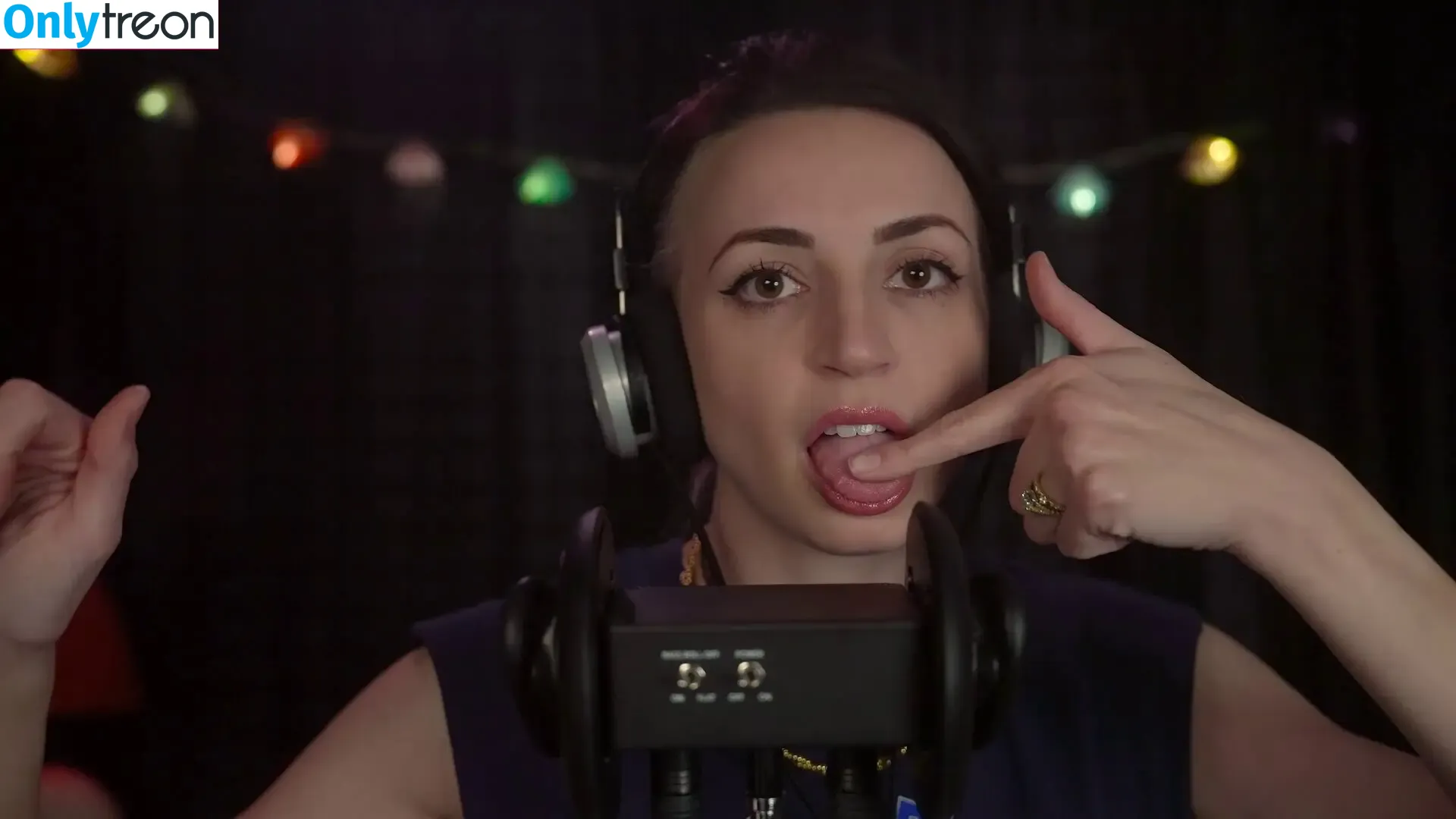 Gibi Asmr nude photo #1346 (GibiOfficial)