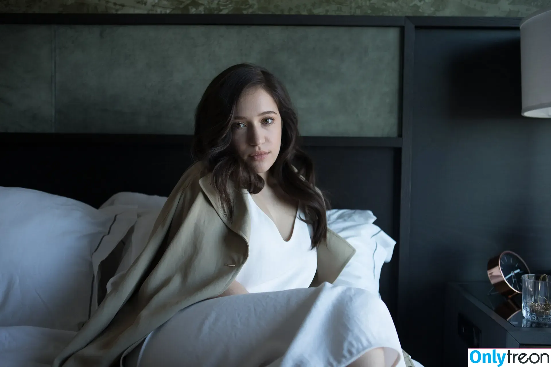 Gideon Adlon nude photo #0105 (gideonadlon)