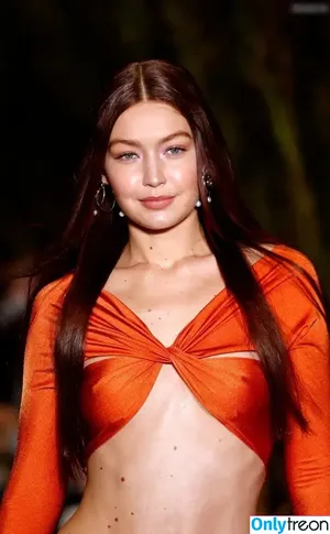 Gigi Hadid / GiGiHadid / aaliyahhadid nude photo #0638