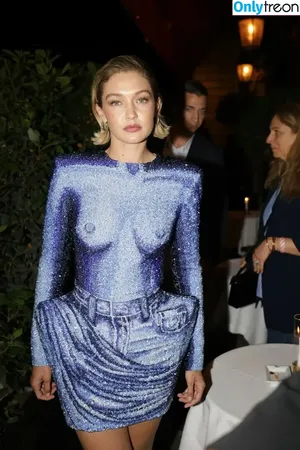 Gigi Hadid / GiGiHadid / aaliyahhadid nude photo #0746