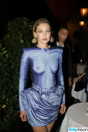 Gigi Hadid / GiGiHadid / aaliyahhadid nude photo #0747