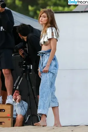 Gigi Hadid / GiGiHadid / aaliyahhadid nude photo #1116