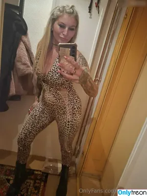  nude photo #0004