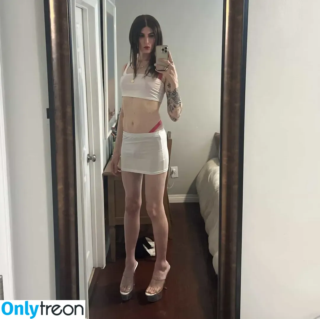 gigifromla nude photo #0018 (gigifromca)
