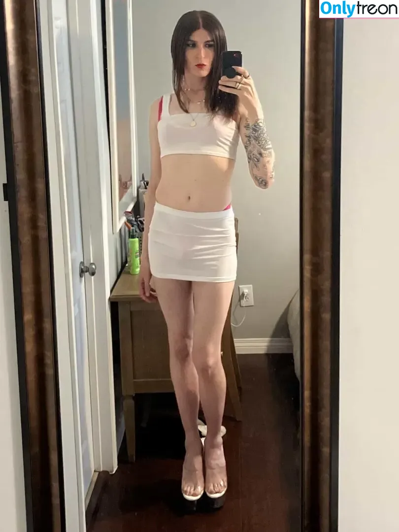 gigifromla nude photo #0033 (gigifromca)