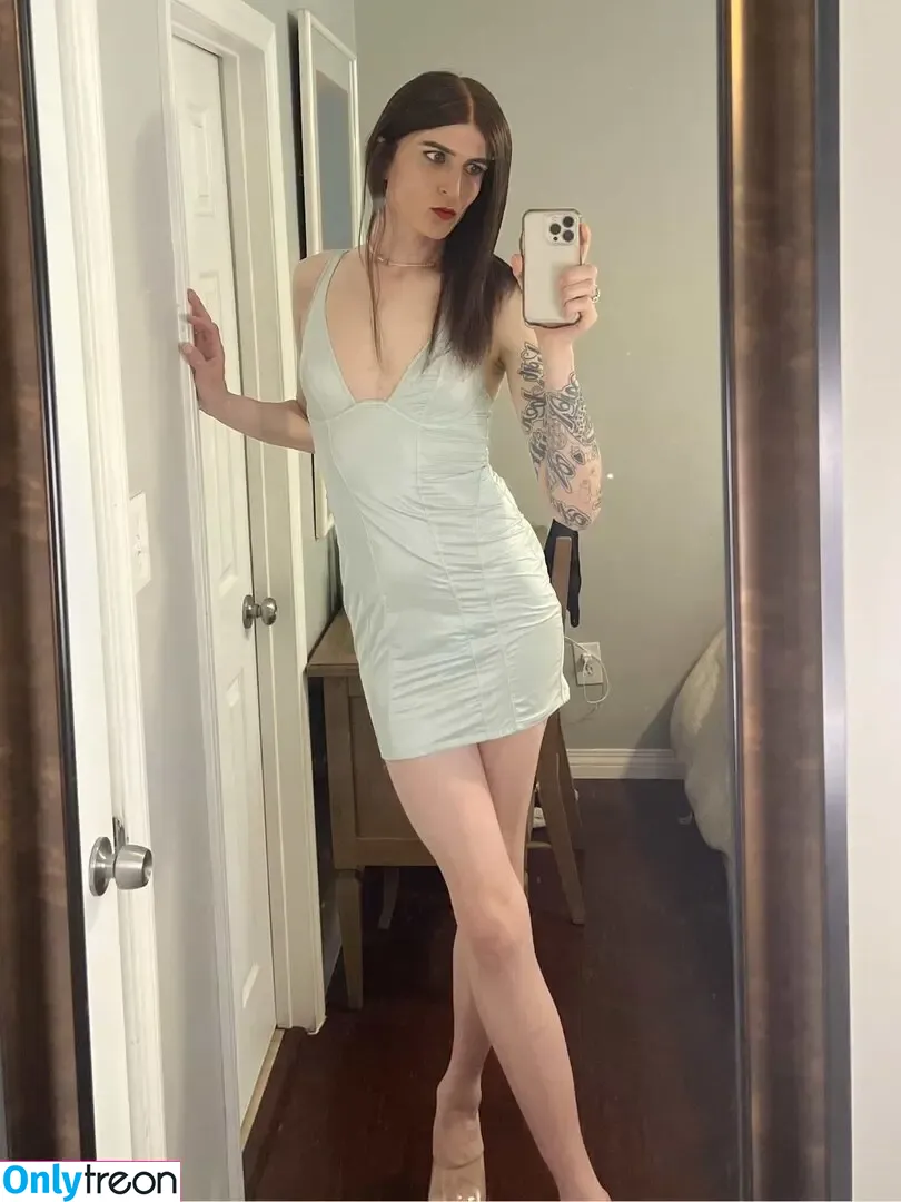 gigifromla nude photo #0054 (gigifromca)