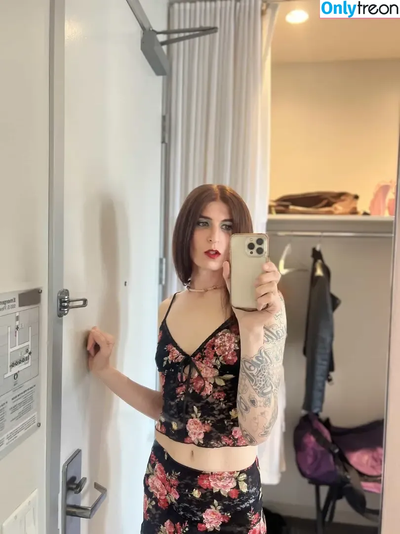 gigifromla nude photo #0056 (gigifromca)