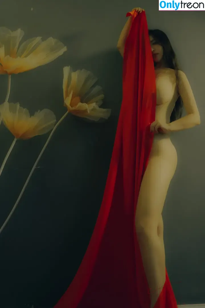 GiGiyingwan nude photo #0186 (yingwangigi / 樱晚GiGi)