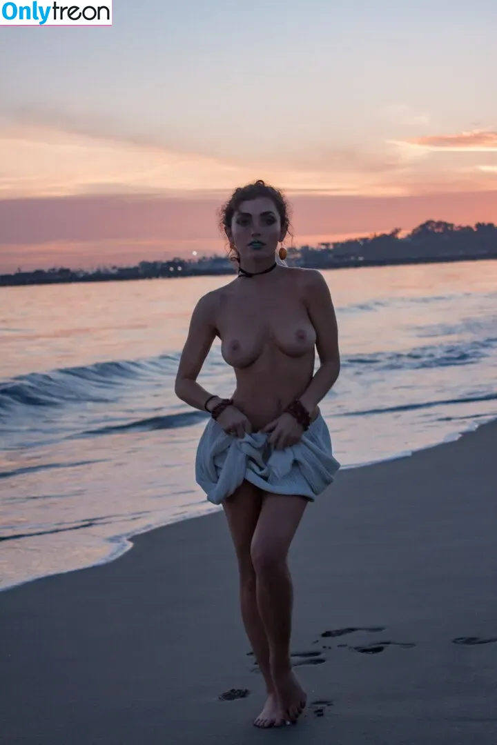 Gillian Barnes nude photo #0085 (gillianbarnes / missgillianbarnes / msgillianbarnes)
