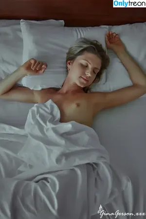 Gina Gerson / gina_gerson / valentina_ginagerson_official nude photo #3411