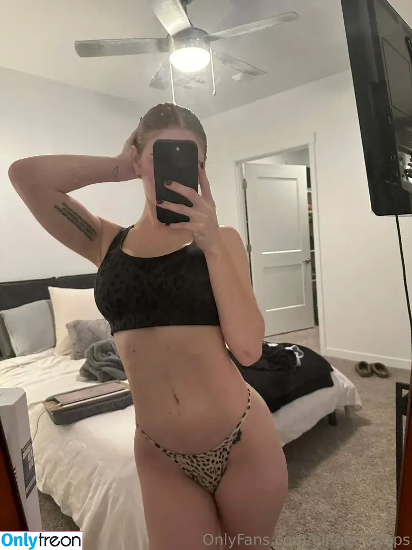 ginger_snaps nude photo #0052 (Kelly White / Scarlett Snow / dark_galaxia / kellywhiite / kellyy_white_ / scarlettsnow69)