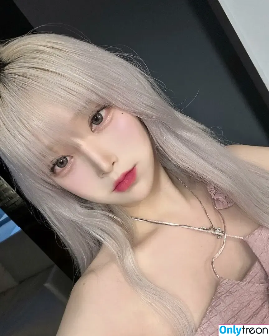 ginis2 nude photo #0005 (gini25 / gini_s2 / gini_s2_ / 오지은)